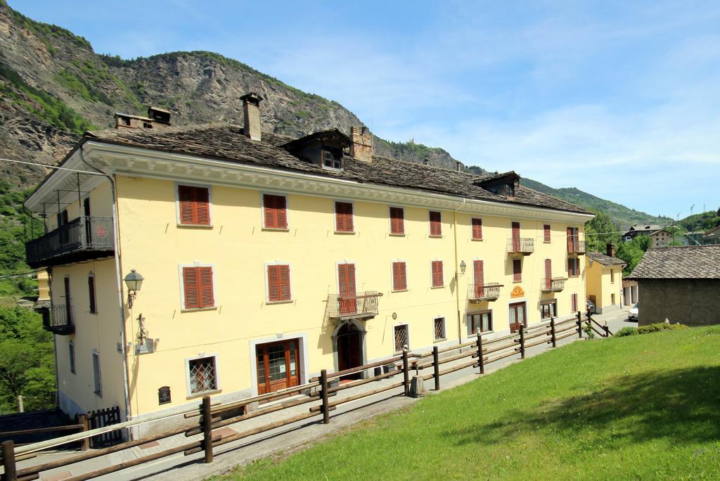 Hotel Col Du Mont Arvier Kültér fotó